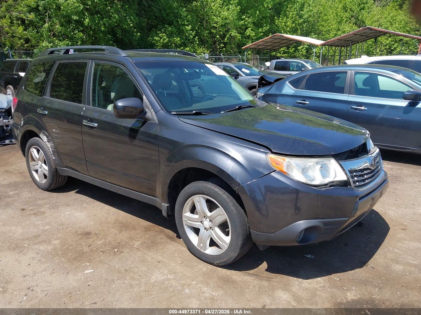 2009 SUBARU FORESTER auction photo 1