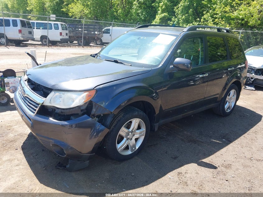 2009 SUBARU FORESTER auction photo 2