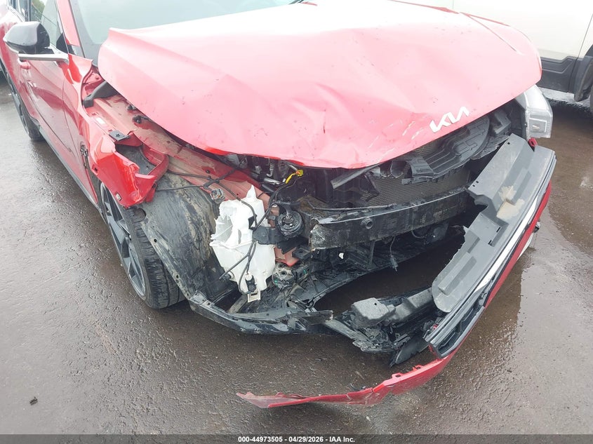2025 KIA K4 SEDAN 2.0L I-4 DOHC, VVT, 147HP