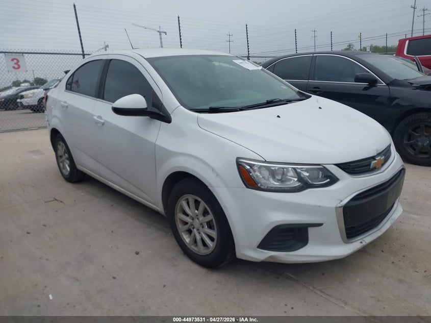 2020 CHEVROLET SONIC FWD  LT