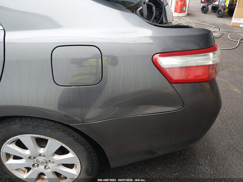 AtlanticExpress - Toyota Camry Hybrid