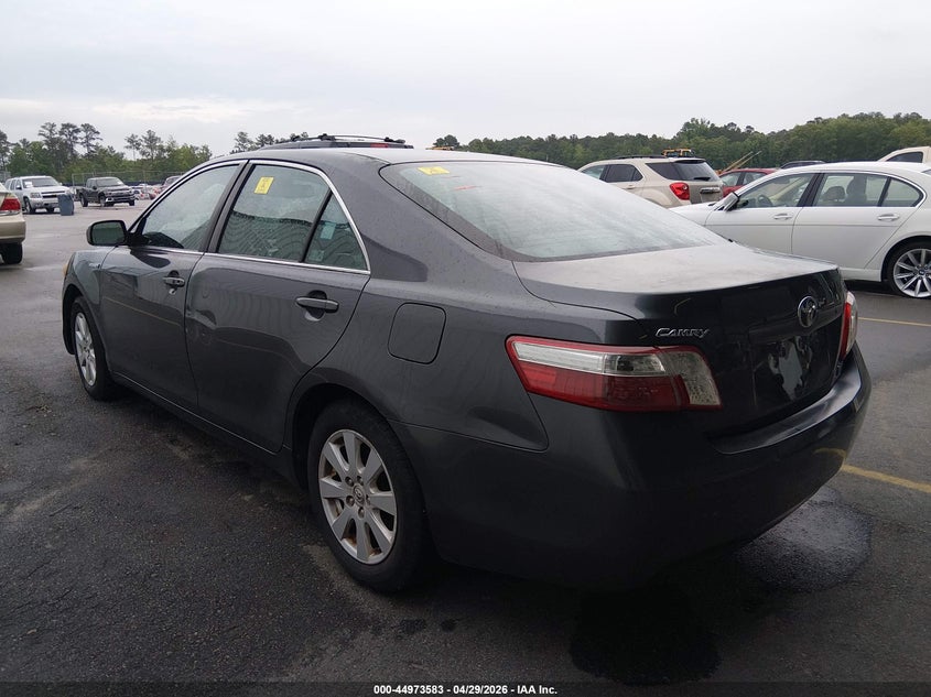 AtlanticExpress - Toyota Camry Hybrid