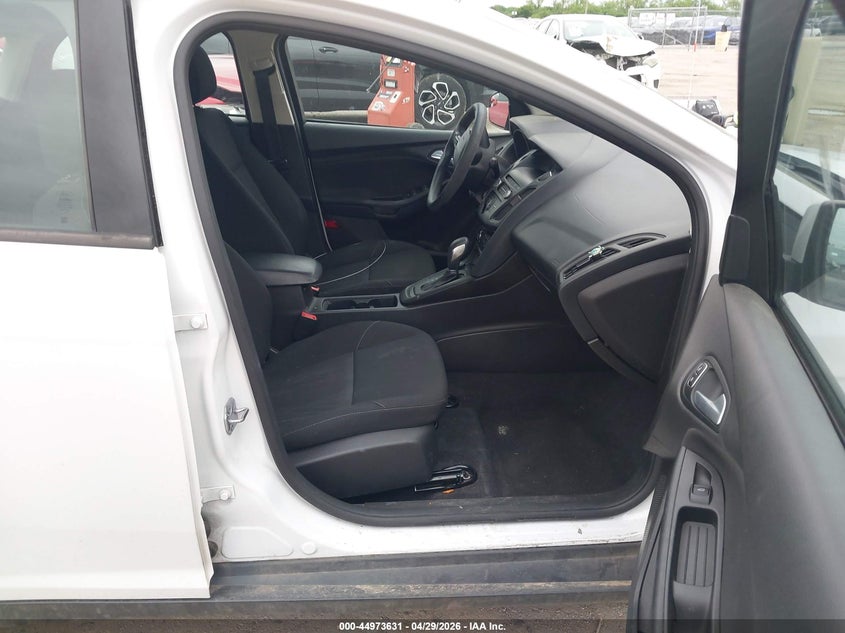 2018 FORD FOCUS auction photo 5