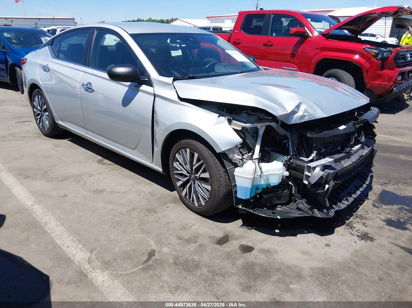 NISSAN ALTIMA SV FWD 2024