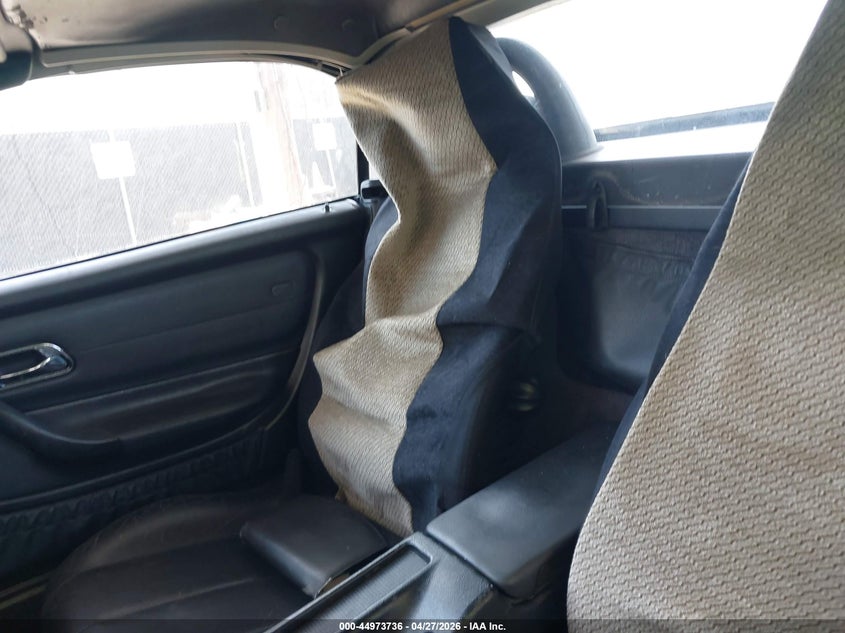 2000 Mercedes-Benz Slk 230 Kompressor VIN: WDBKK47F2YF153829 Lot: 44973736