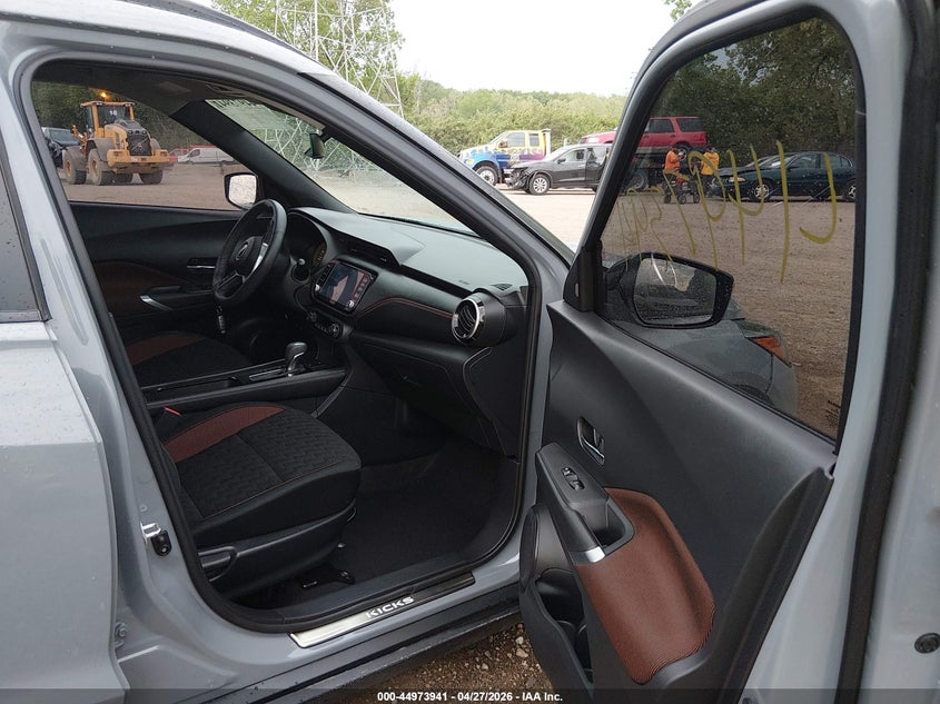 VIN 3N1CP5DV4NL515236 2022 NISSAN KICKS SR XTRONIC CVT