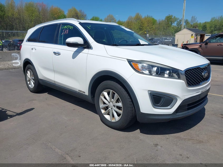 KIA SORENTO 2016. Lot# 44973989. VIN 5XYPGDA52GG131060. Photo 1