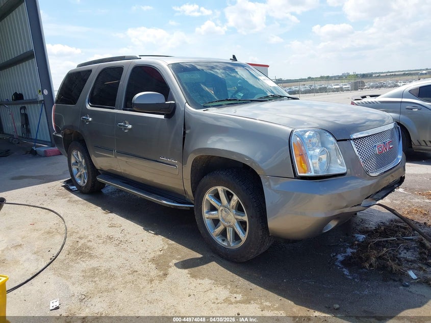 2012 GMC YUKON DENALI
