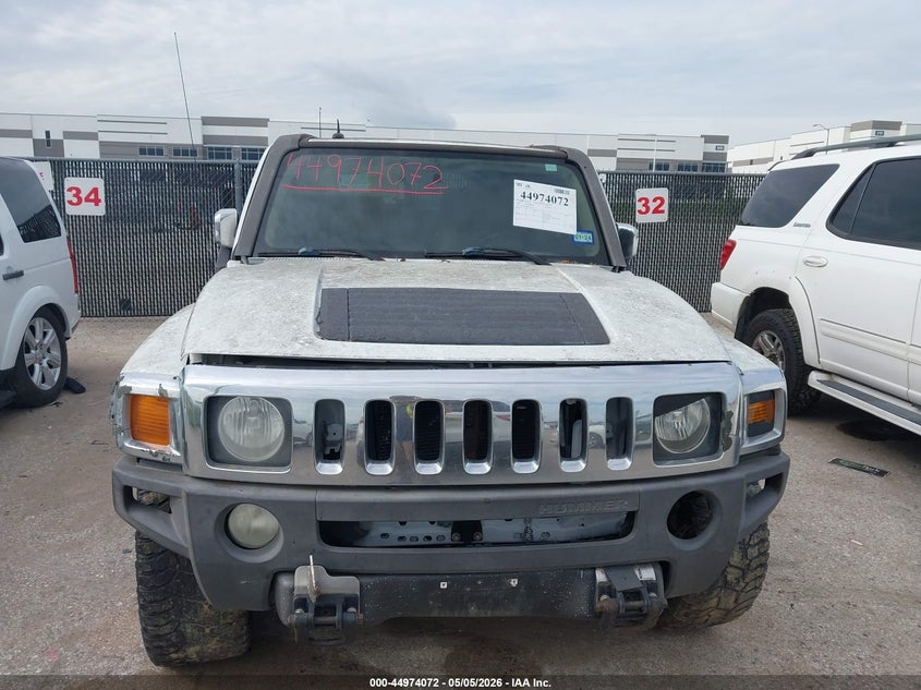 2006 Hummer H3 Suv VIN: 5GTDN136668313100 Lot: 44974072