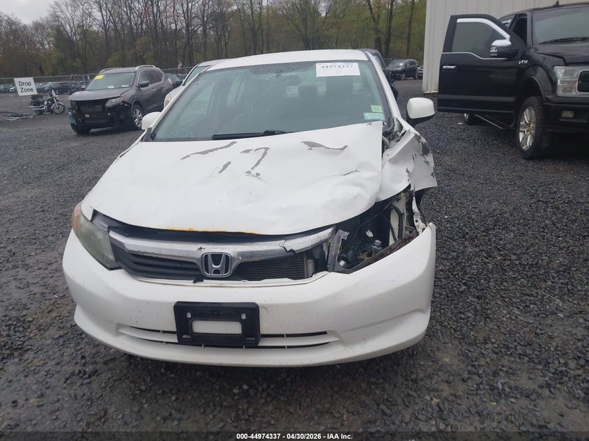 2012 Honda Civic 1.8 Lx white Lot 111044974337 Vin 2HGFB2F54CH595052