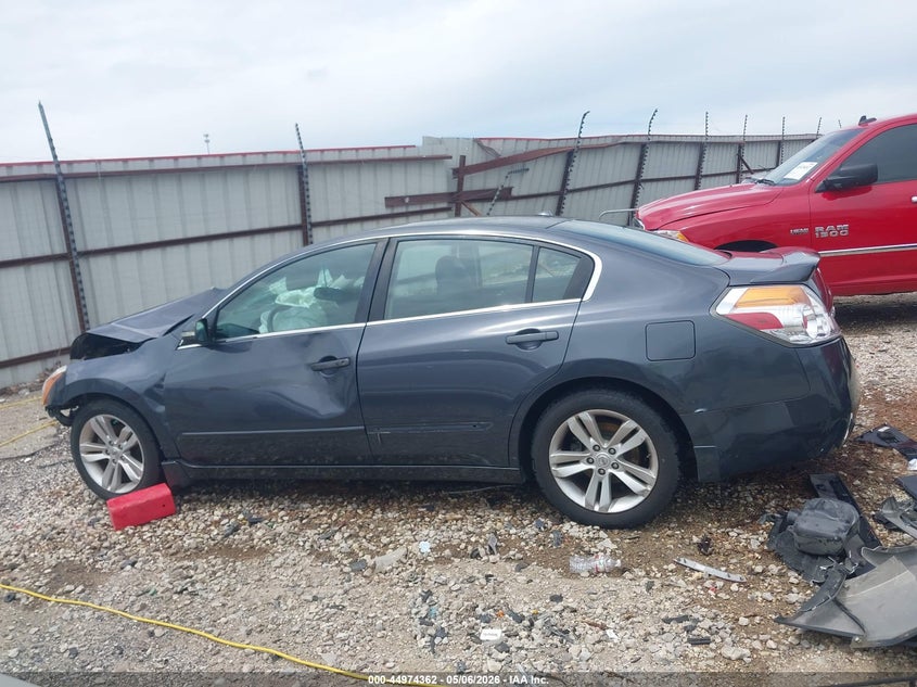 AtlanticExpress - Nissan Altima
