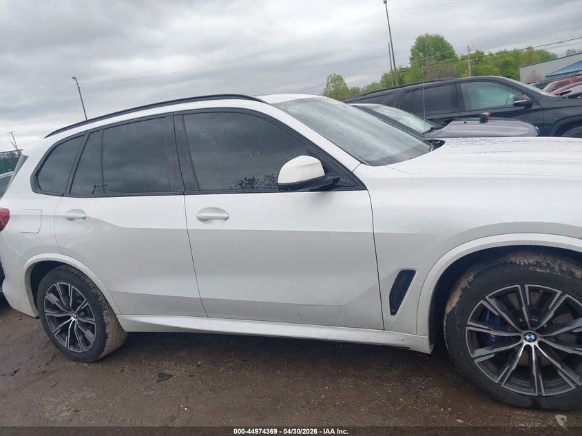 VIN: 5UXCR6C55KLL35784 2019 BMW X5 XDRIVE40I