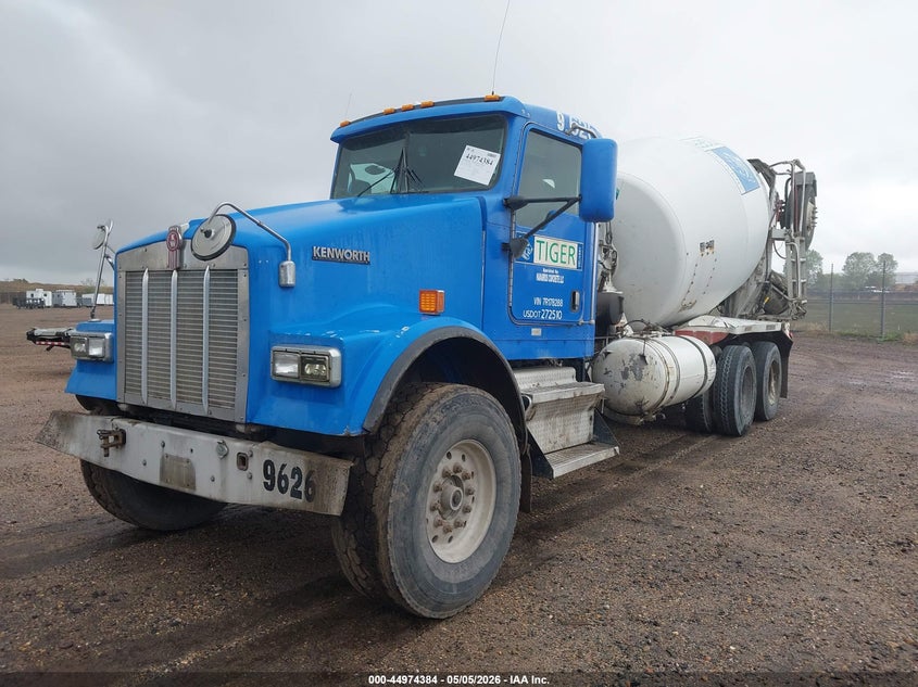 1NKWL00XX7R178288 2007 Kenworth Construction W900 photo 1