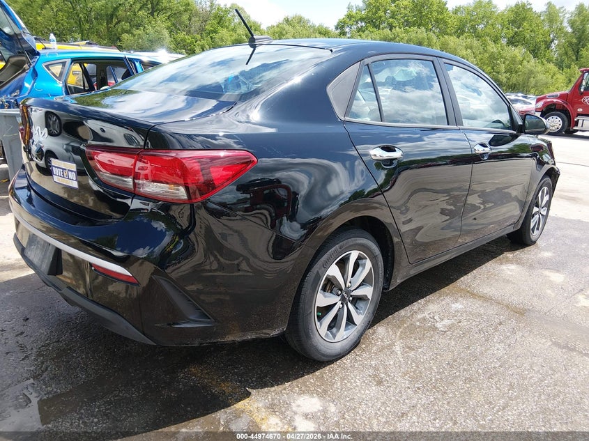 2023 KIA RIO auction photo 4