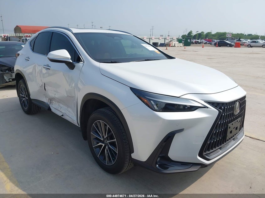 LEXUS NX 250 - zdjęcie 1