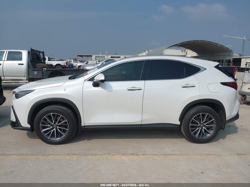 LEXUS NX 250 - zdjęcie 14