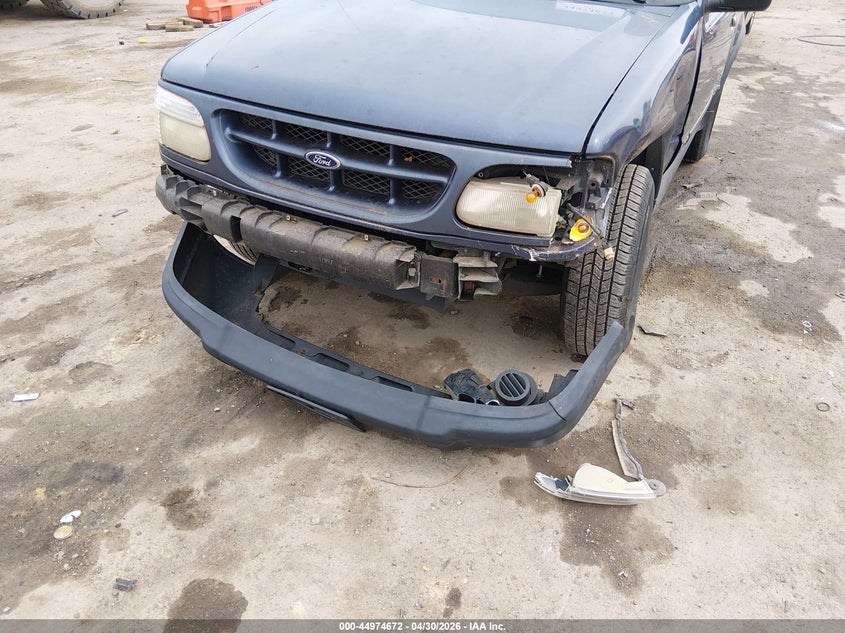 2000 Ford Explorer Sport VIN: 1FMYU60E1YUA66417 Lot: 44974672
