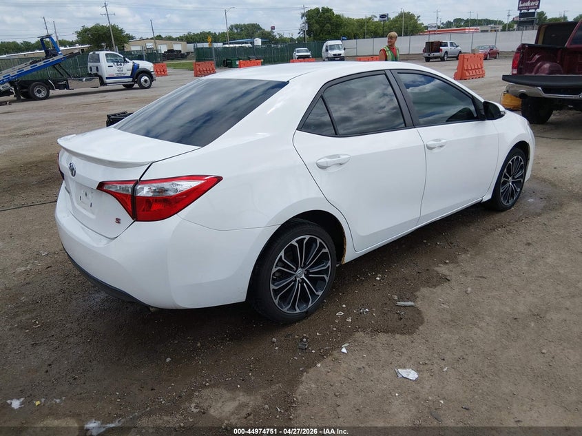 2016 TOYOTA COROLLA auction photo 4