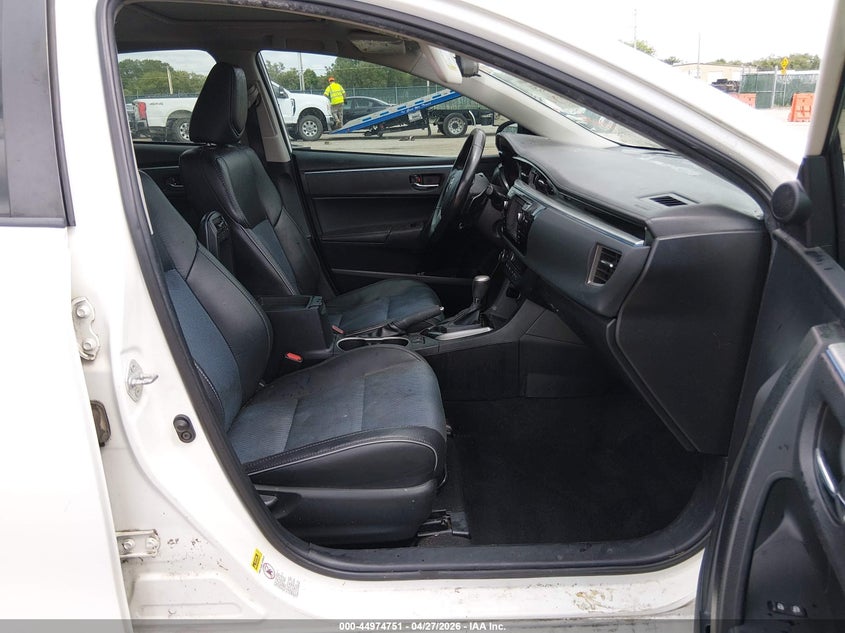 2016 TOYOTA COROLLA auction photo 5