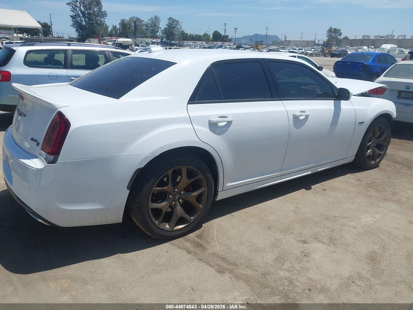 2021 CHRYSLER 300 auction photo 4