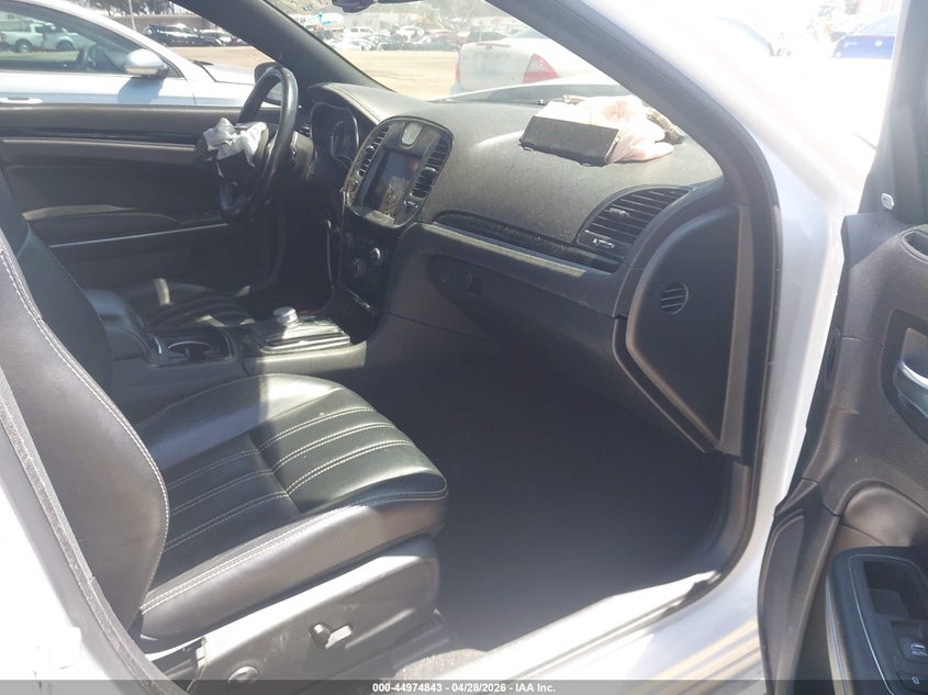 2021 CHRYSLER 300 auction photo 5