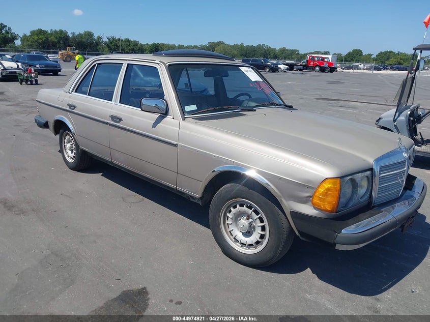 1985 Mercedes-Benz 300 Dt