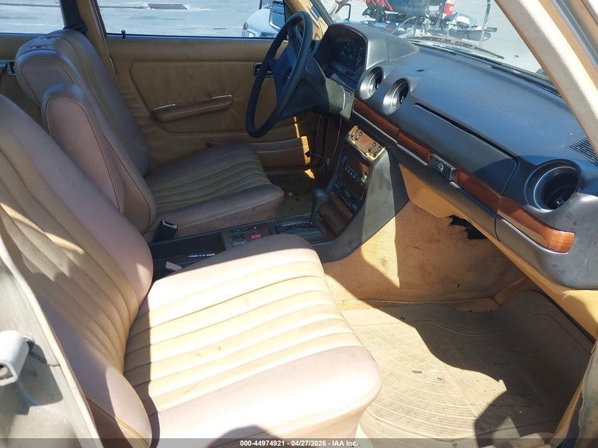 1985 Mercedes-Benz 300 Dt