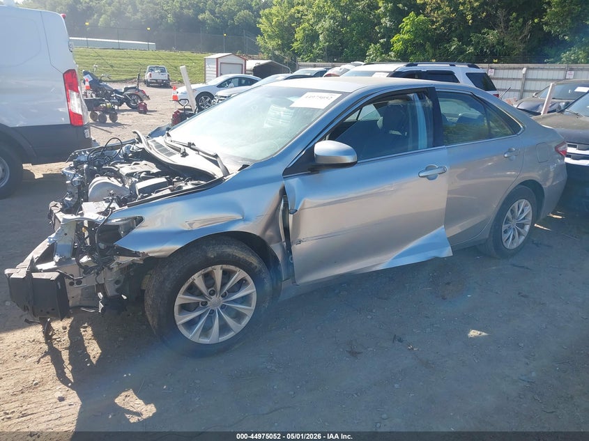 2016 TOYOTA CAMRY auction photo 2