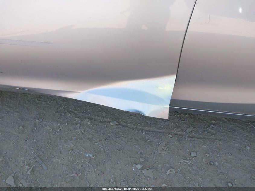 2016 TOYOTA CAMRY auction photo 6