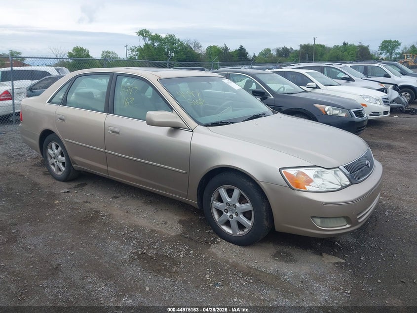 2001 TOYOTA AVALON XLS