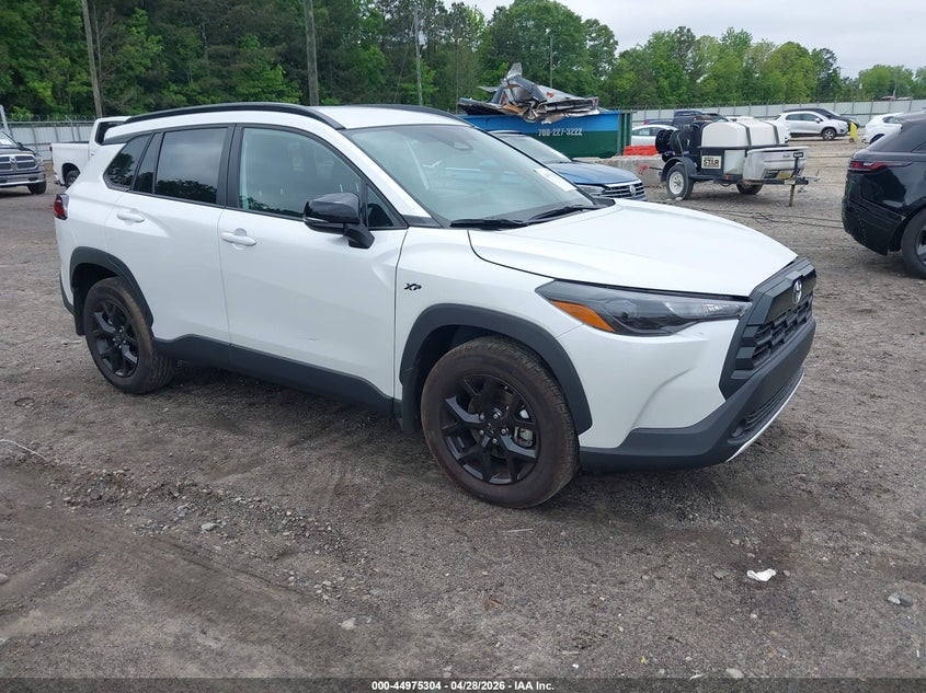 2026 TOYOTA COROLLA CROSS LE