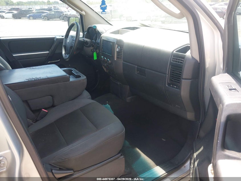 2008 NISSAN TITAN auction photo 5