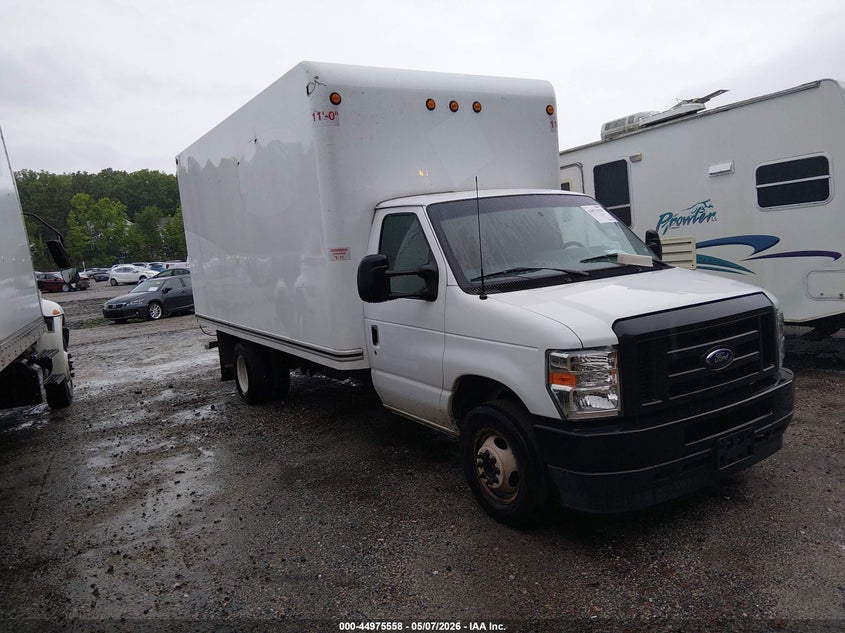 FORD E-350 CUTAWAY 2024. Lot# 44975558. VIN 1FDWE3FN3RDD10600. Photo 1