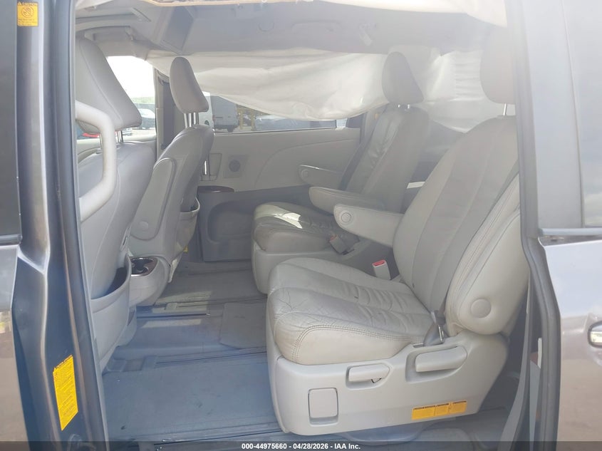 2012 Toyota Sienna 3.5 Xle 7 Passenger grey Lot 111044975660 Vin 5TDDK3DC8CS035890