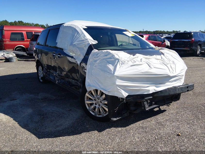 2012 TOYOTA SIENNA XLE 7 PASSENGER