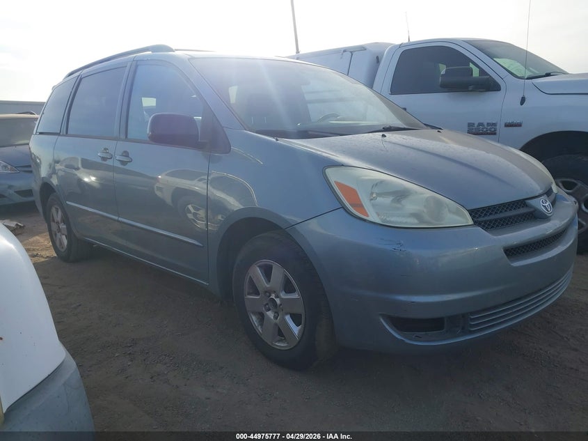 2004 Toyota Sienna Le
