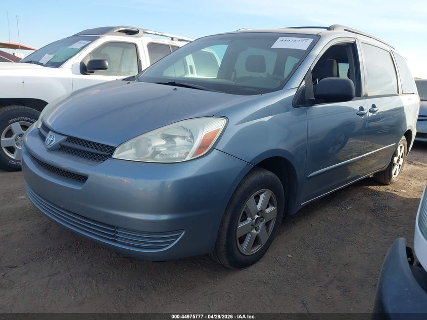 2004 Toyota Sienna Le