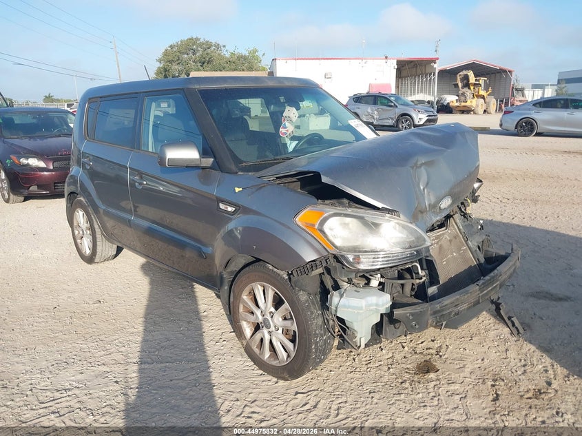 Vin: kndjt2a54d7591268, lot: 45473255, kia soul 2013 img_1