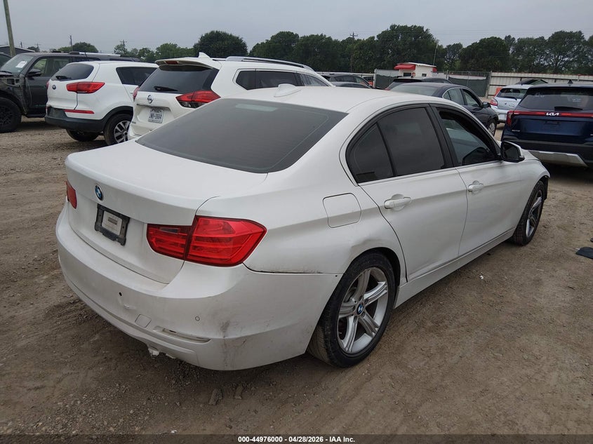 Vin: wba3a5g59fnp35285, lot: 45473423, bmw 328i 20154