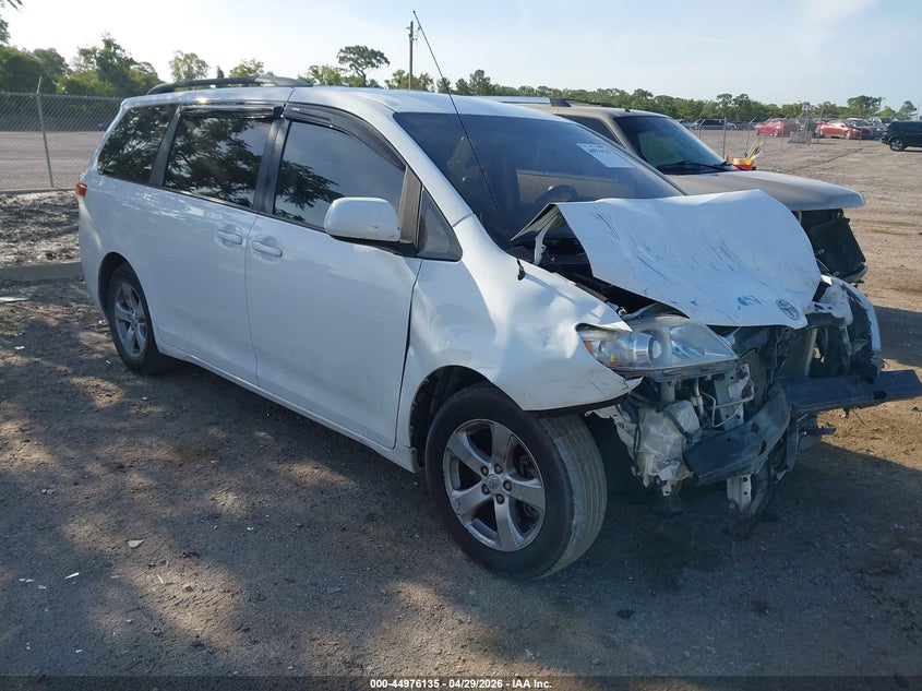 2011 Toyota Sienna