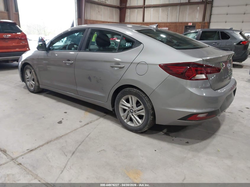 2020 HYUNDAI ELANTRA auction photo 3