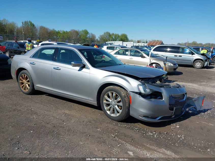 Vin: 2c3ccakg5jh304561, lot: 45473708, chrysler 300 limited awd 2018 img_1