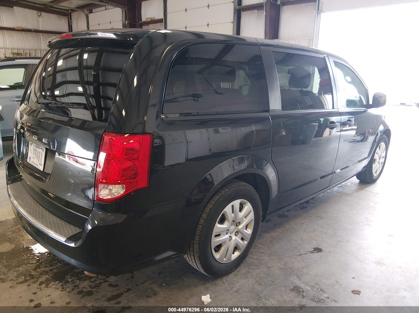 Vin: 2c4rdgbgxlr197817, lot: 45473719, dodge grand caravan se 20204