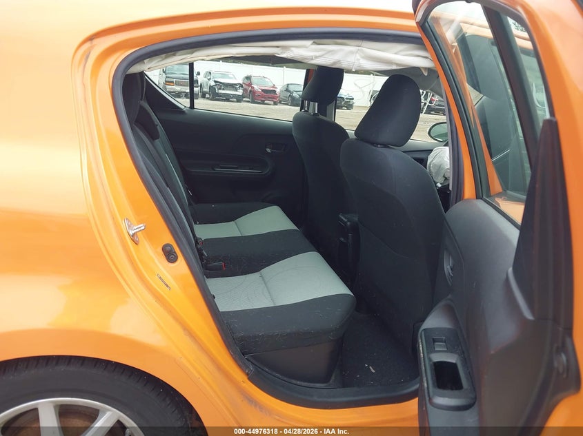 2015 Toyota Prius C Three VIN: JTDKDTB37F1114943 Lot: 44976318