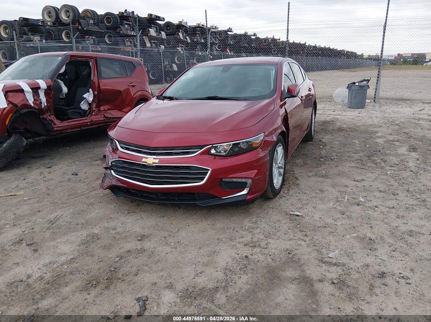 2018 CHEVROLET MALIBU auction photo 2