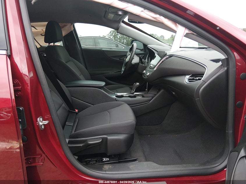 2018 CHEVROLET MALIBU auction photo 5