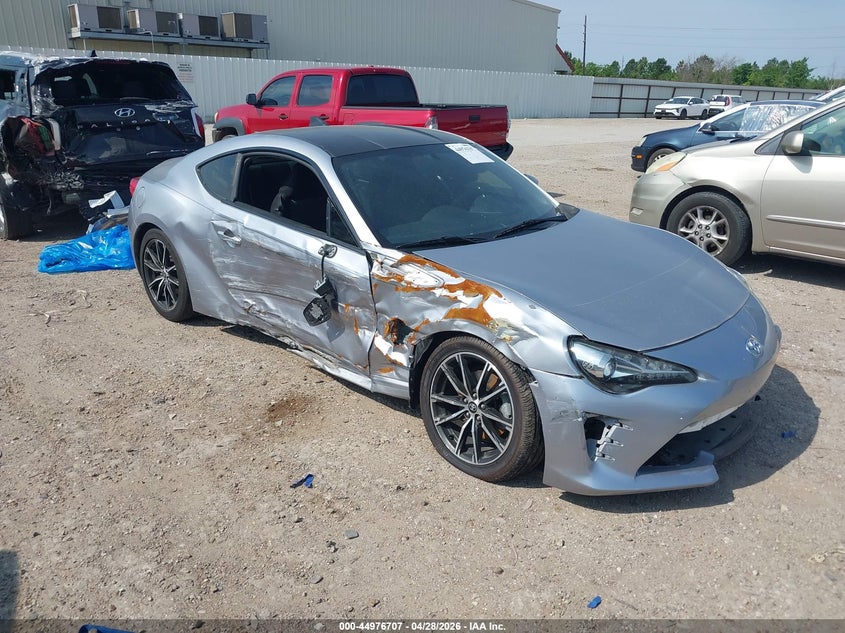 2017 TOYOTA 86