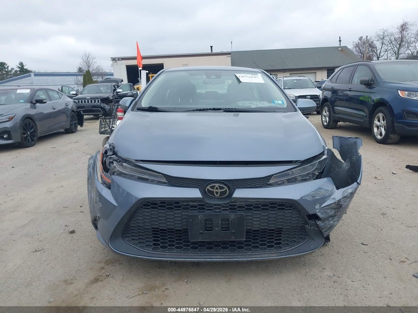 VIN JTDEPMAE9N3025665 2022 TOYOTA COROLLA LE