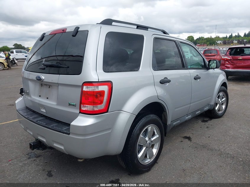 Vin: 1fmcu0dg5cka94258, lot: 45474474, ford escape xlt 20124