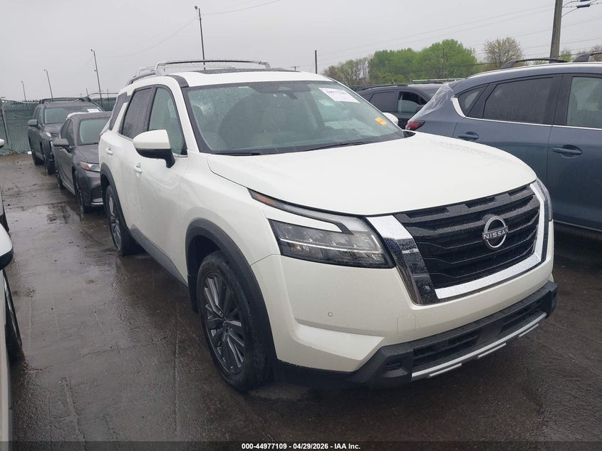 2024 NISSAN PATHFINDER auction photo 1